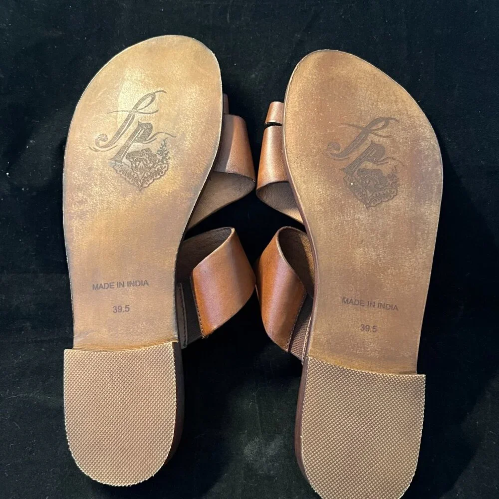 Free People Abilene Toe Loop Sandal EUC EU 39.5 W 9.5 - Picture 4 of 5
